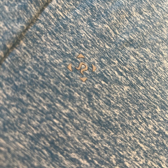 LULULEMON Men’s Active Long Sleeve Size L - Picture 4 of 5